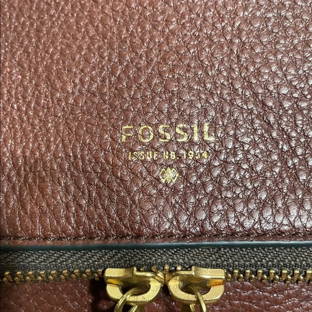Fossil Preston   Brown Pebbled Leather Messenger Bag